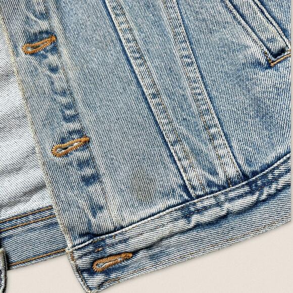 Y2K Tommy Hilfiger Women’s Denim Jacket Size Medium - Picture 7 of 8